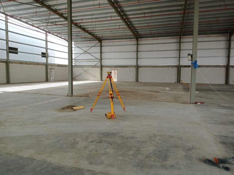 مقاول بناء هناجر ومستودعات 0507242281 جدة تنفيذ وانشاء جميع انواع الهناجر والمستودعات وسندويش بانل جدة